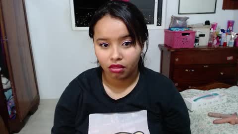 AINARA  LIZ online show from 12/30/24, 01:04