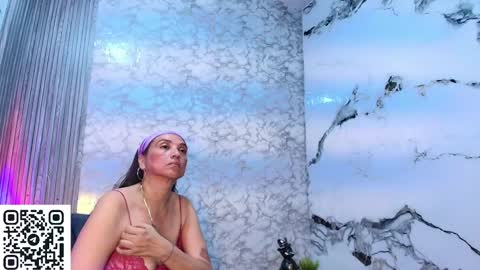 Snapshot of ainara_mds chatting on 06/12/26, 08:52 Sun Dreams online show from 06/12/26, 08:52