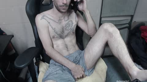 Leo  Airborn  Sir  Daddy online show from 12/12/24, 03:21