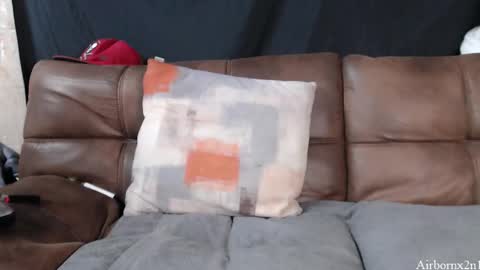 Snapshot of airbornx2n1 chatting on 11/25/25, 03:28 Leo Airborn Sir Daddy online show from 11/25/25, 03:28