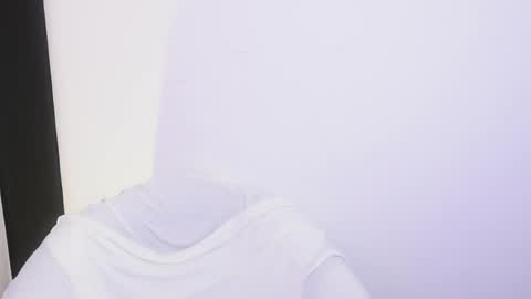 Snapshot of airi_pierce chatting on 04/22/26, 12:07 Airi online show from 04/22/26, 12:07