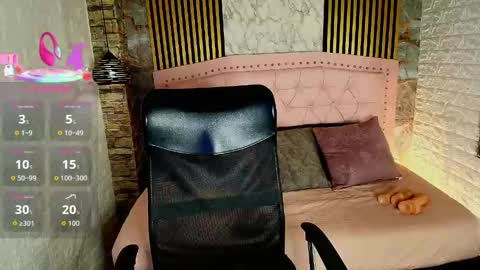 aisha__cambell online show from 04/13/26, 10:10
