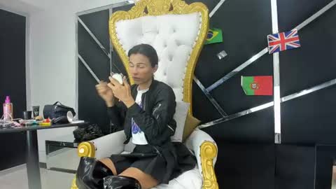 Aisha online show from 07/10/26, 08:22