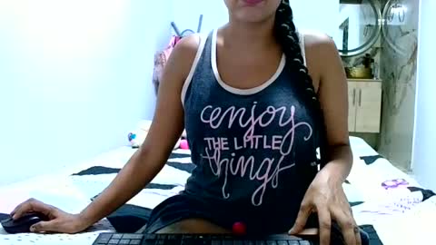 aisha koswell3 online show from 07/12/26, 02:13