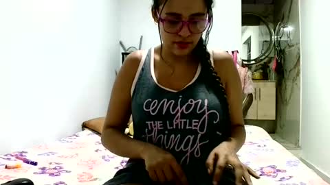 aisha koswell3 online show from 07/28/26, 12:48