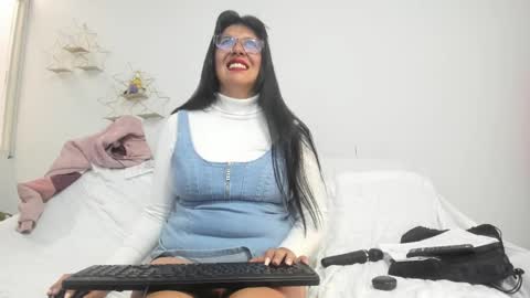 Katie   online show from 02/18/26, 02:57