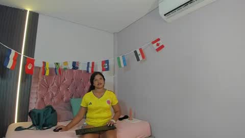 AISHA  MOORE online show from 06/23/26, 07:34