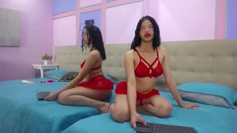 Aisha Noir online show from 10/07/25, 12:13