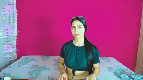 aisha_stacey0410 online show from 12/06/24, 04:25