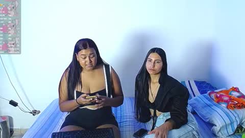 aisha_stacey0410 online show from 11/11/25, 04:23