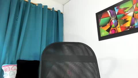 Aisha online show from 02/10/25, 03:42