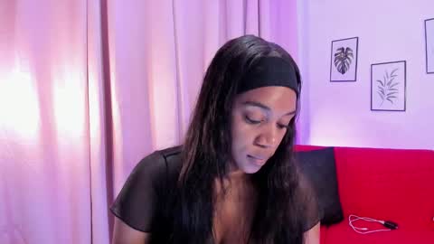 Aisha online show from 09/27/25, 12:43
