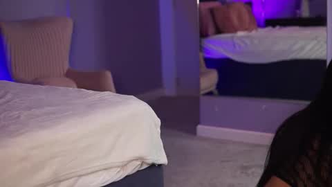 Maddy online show from 10/22/25, 05:45