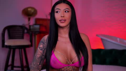 Maddy online show from 11/25/25, 07:25