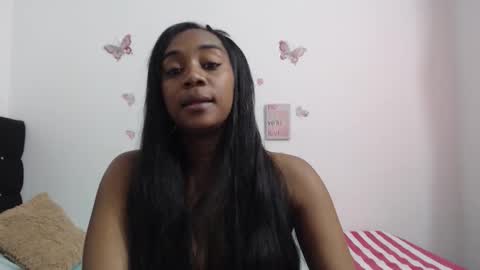 Aisha online show from 11/22/25, 07:02
