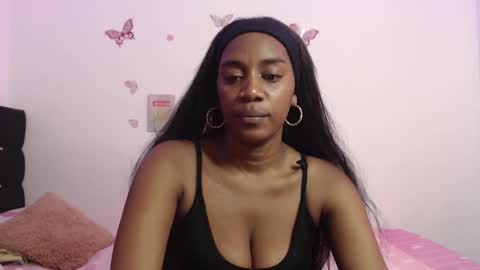 Aisha online show from 11/30/25, 06:23