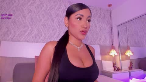 Snapshot of aishapeyton chatting on 11/27/25, 03:03 Aisha online show from 11/27/25, 03:03