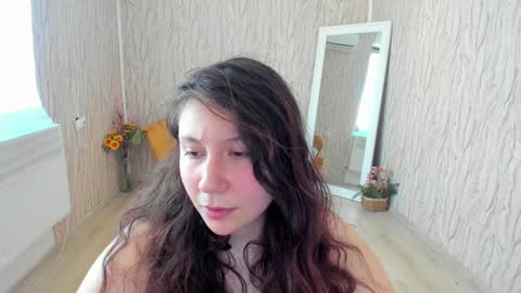Aisha online show from 01/08/25, 08:27