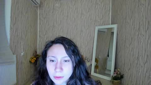 Aisha online show from 01/14/25, 04:47