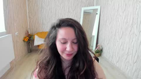 Aisha online show from 02/27/25, 11:20