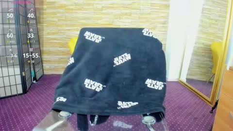 Aisha online show from 10/06/25, 04:10