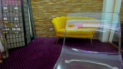 Aisha online show from 10/18/25, 03:53