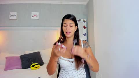 aishawild online show from 01/16/25, 12:42