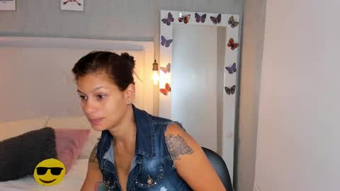aishawild online show from 02/22/25, 12:40
