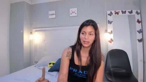 aishawild online show from 09/10/25, 04:51