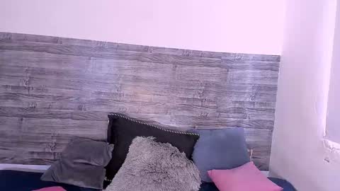 aishazaa online show from 12/27/24, 06:31