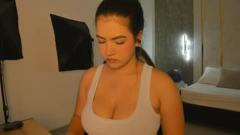 A I T A N A online show from 07/10/26, 07:49