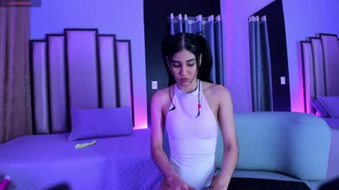 Snapshot of aithna_smitc chatting on 06/17/26, 03:31 aithna online show from 06/17/26, 03:31