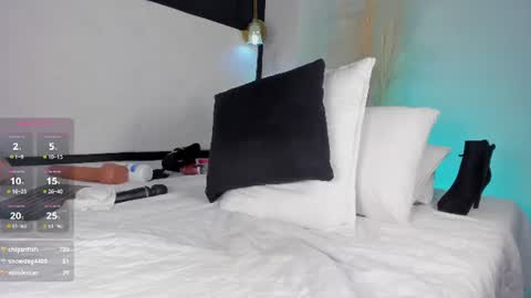   online show from 06/11/26, 02:53