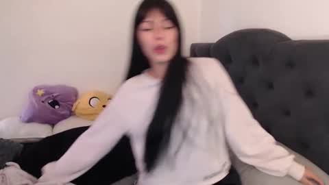 Snapshot of aizen_myo chatting on 12/15/25, 12:31 Aizen My- online show from 12/15/25, 12:31