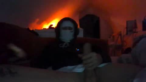 Snapshot of aj21999727 chatting on 10/26/25, 02:50 aj21999727 online show from 10/26/25, 02:50