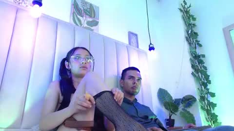 aji_golds online show from 04/24/26, 08:22