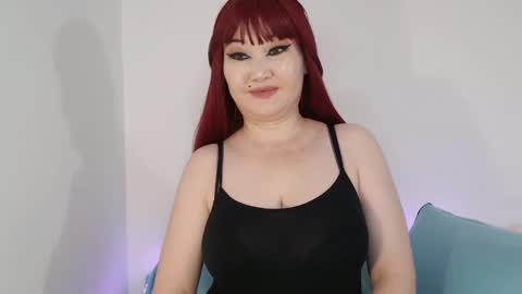 Shelly online show from 12/22/24, 07:33