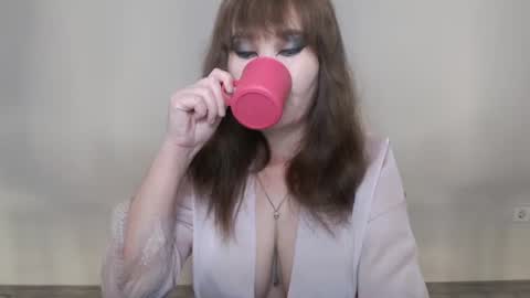 Shelly online show from 07/17/26, 03:39