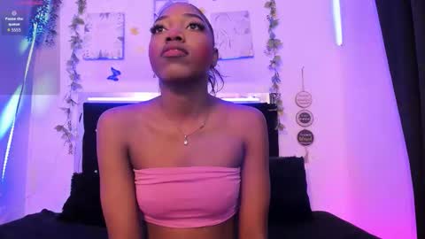 Snapshot of akarirosetti chatting on 09/29/25, 12:21 akarirosetti online show from 09/29/25, 12:21