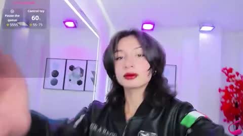 Azaka  online show from 11/25/25, 12:38