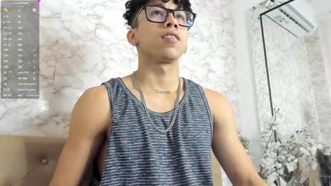 akazaboy online show from 12/12/24, 04:48