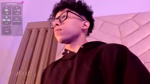 akazaboy online show from 07/04/26, 05:46