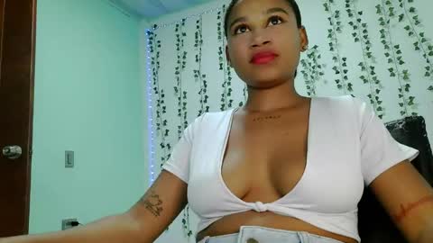 akemy_saunderz online show from 05/31/26, 02:31