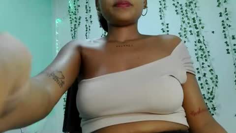 akemy_saunderz online show from 07/22/26, 05:10