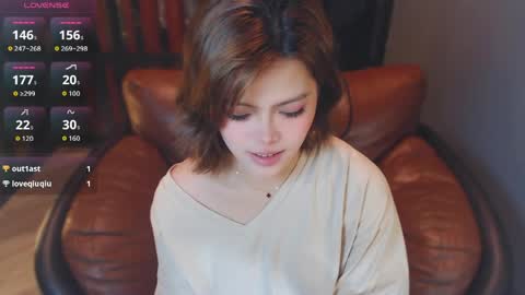 Snapshot of akina520 chatting on 05/29/26, 10:24 Aki online show from 05/29/26, 10:24