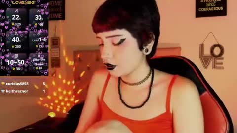 Snapshot of akiradoom_ chatting on 06/12/26, 06:18 Akira Doom online show from 06/12/26, 06:18
