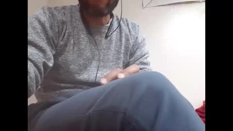 Brown arab man online show from 03/07/25, 08:22