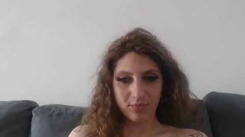 Snapshot of akyragrace chatting on 05/31/26, 01:40 akyragrace online show from 05/31/26, 01:40