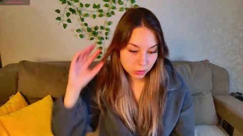 Al1ice online show from 11/28/25, 01:19