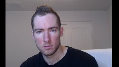 Snapshot of al3xzanderth3gr3at chatting on 12/22/25, 01:24 Alex online show from 12/22/25, 01:24